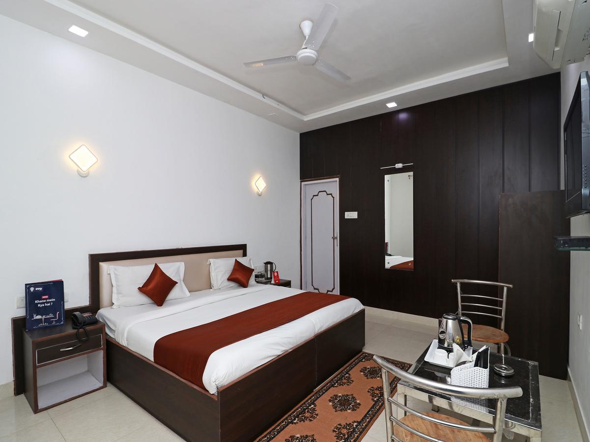 אגרה Oyo 11526 Hotel Apollo מראה חיצוני תמונה