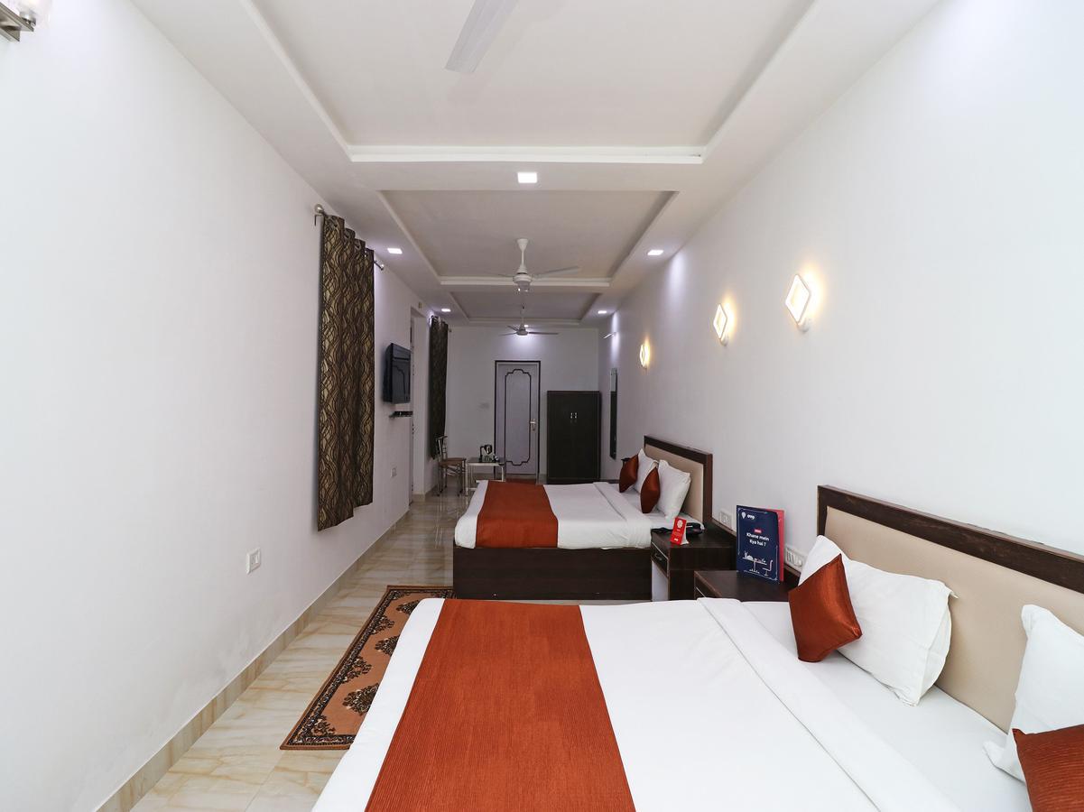 אגרה Oyo 11526 Hotel Apollo מראה חיצוני תמונה