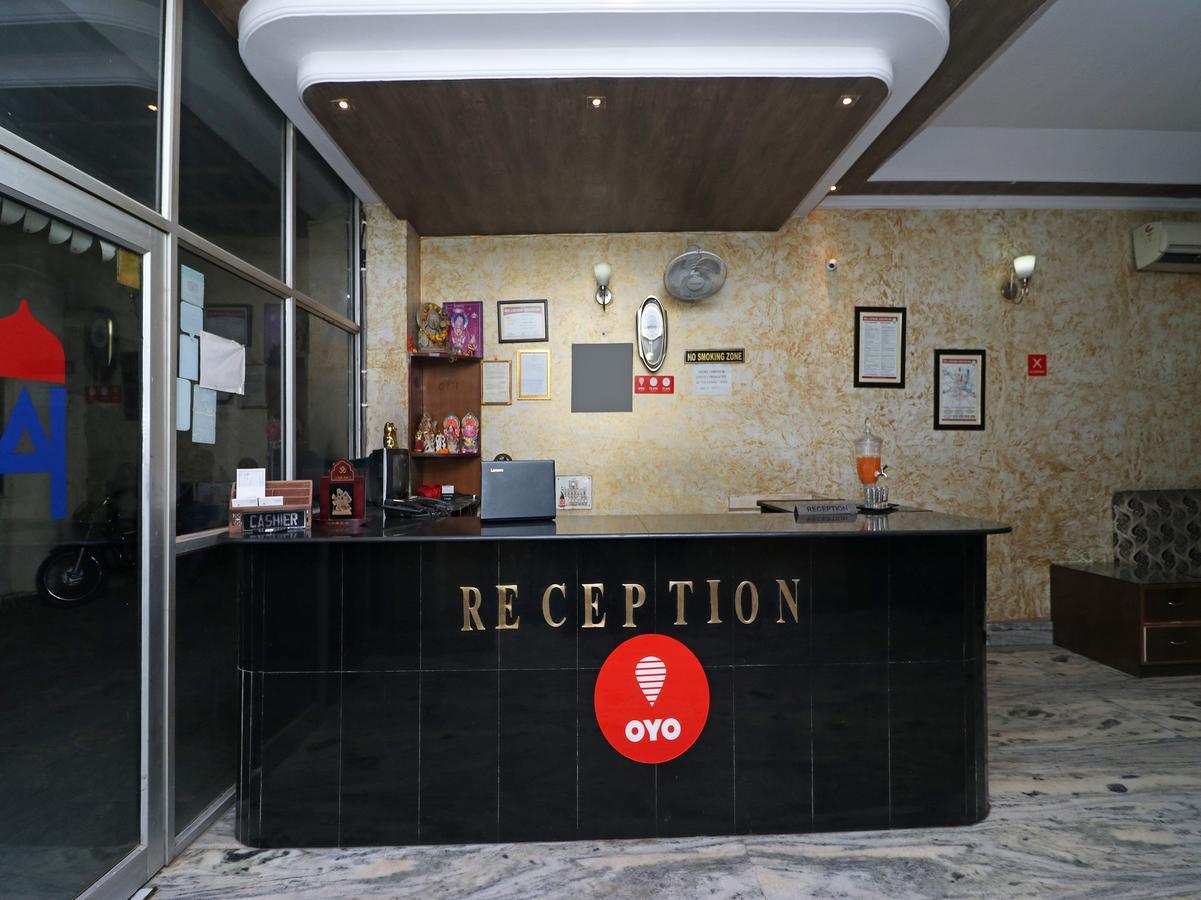 אגרה Oyo 11526 Hotel Apollo מראה חיצוני תמונה